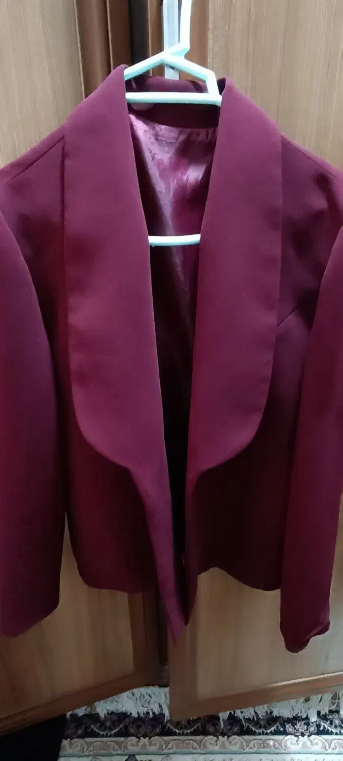 تعدادی کت ولباس مجلسی برازجان|لباس|برازجان, |دیوار