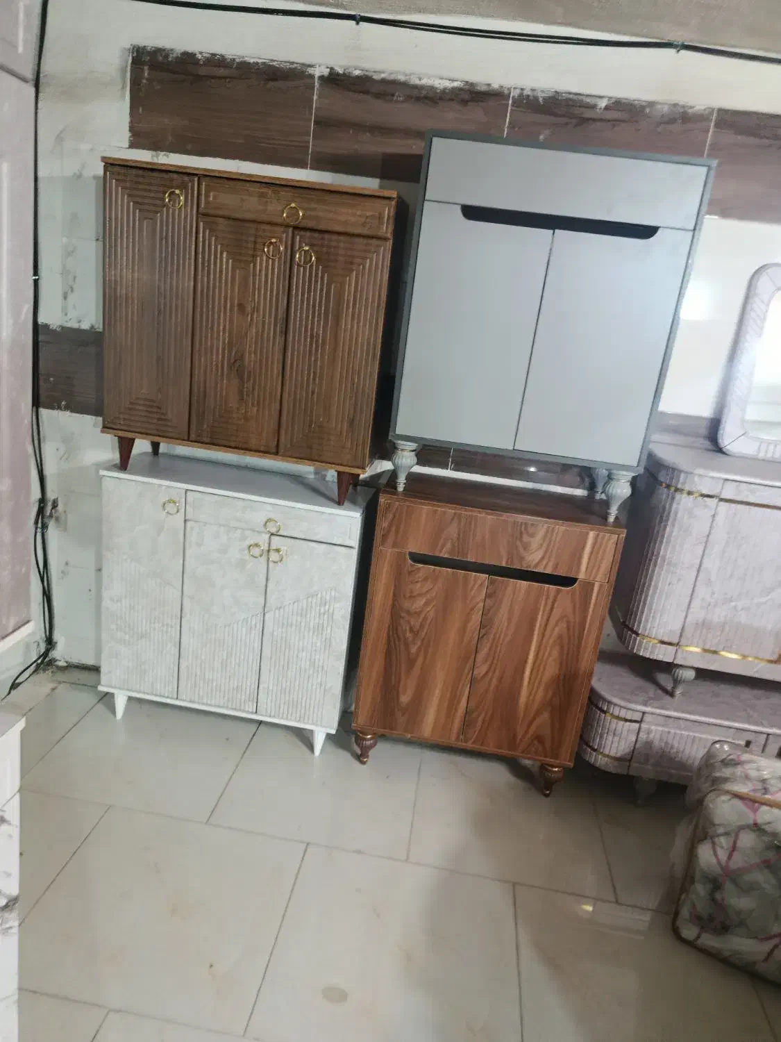 کفش دونی|میز تلویزیون|ارومیه, |دیوار