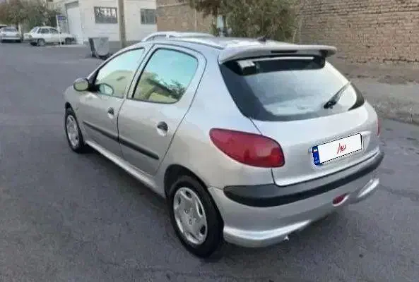 ماشین ۲۰۶ تمیز|خودرو سواری و وانت|بیرجند, |دیوار