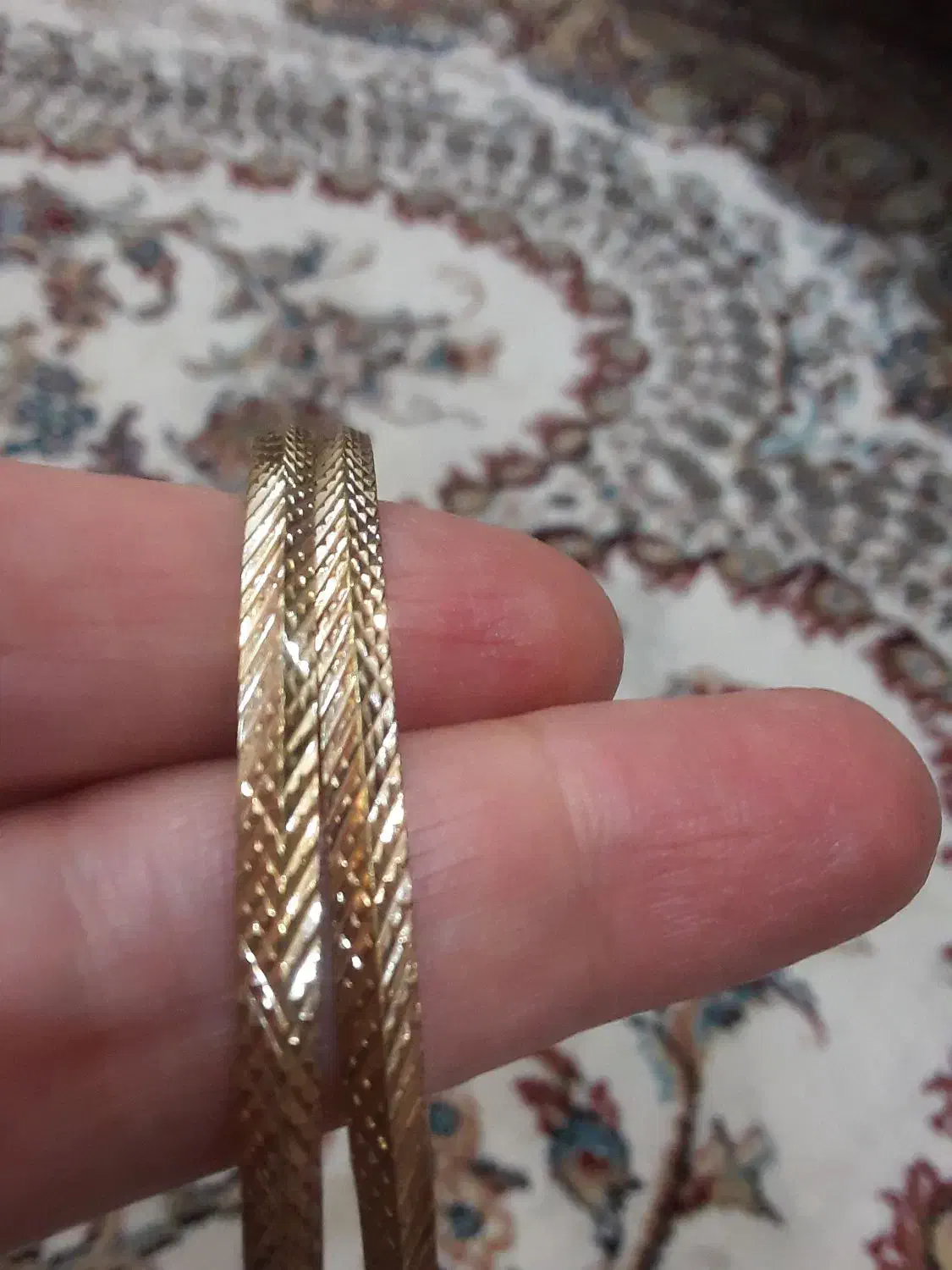 النگو|جواهرات|شاهین‌شهر, مسکن مهر|دیوار