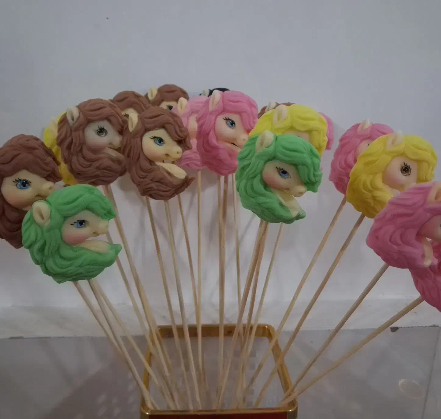 نماد سال اسب|مجسمه، تندیس، ماکت|مشهد, امیر المومنین|دیوار