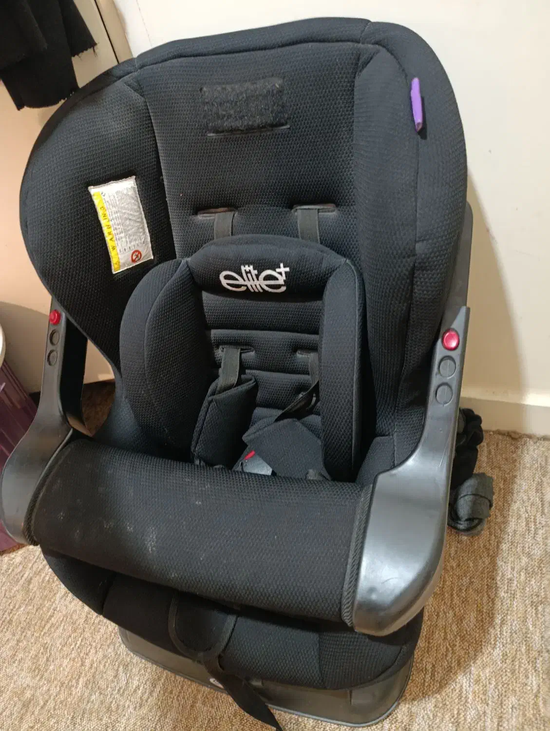 ماشین چهار چرخه کودک و صندلی ماشین کودک|اسباببازی بچه|اهواز, شهرک حفاری|دیوار