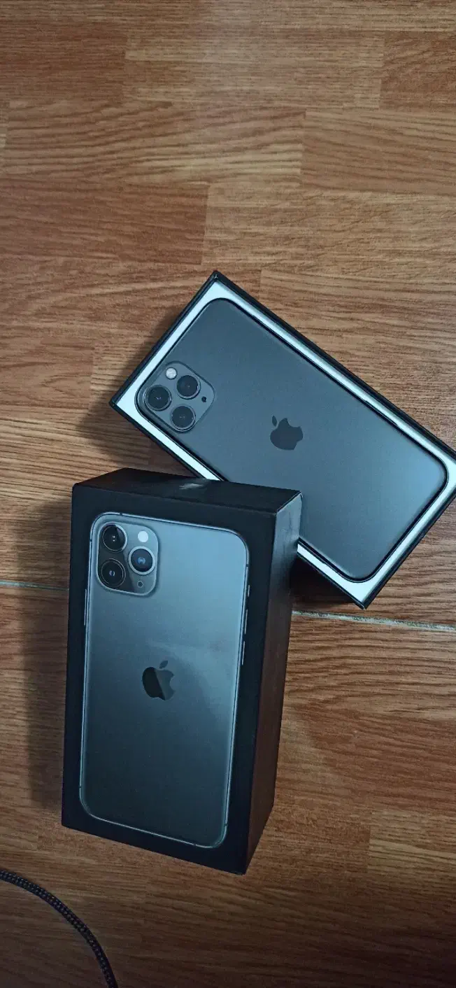 ایفون ۱۱پرو با باطری ۹۴ واقعی حافظه ۲۵۶|موبایل|تهران, شهرک صدرا|دیوار