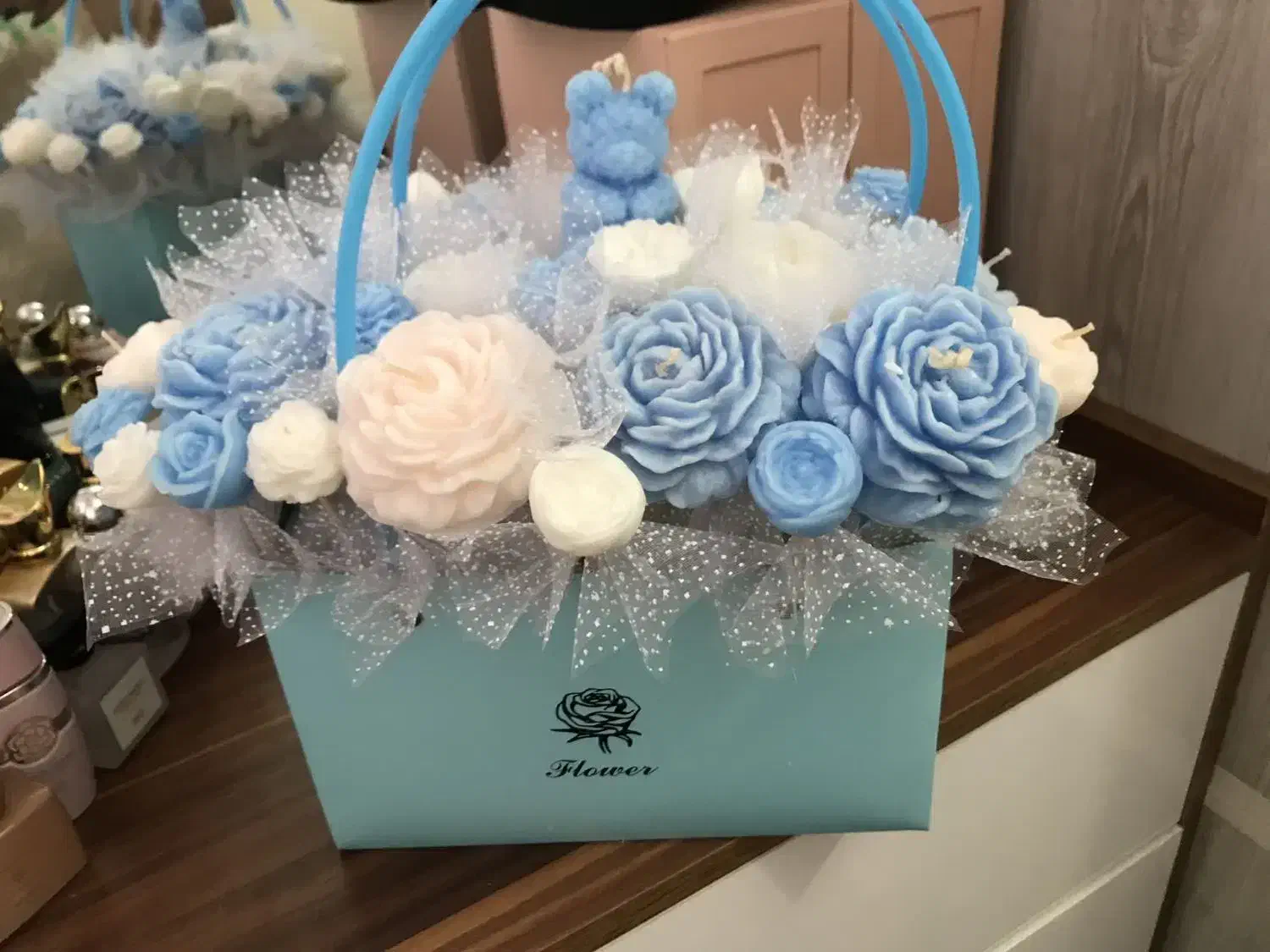 انواع باکس گل و شمع و گیفت|گل مصنوعی|تهران, تهرانسر غربی|دیوار