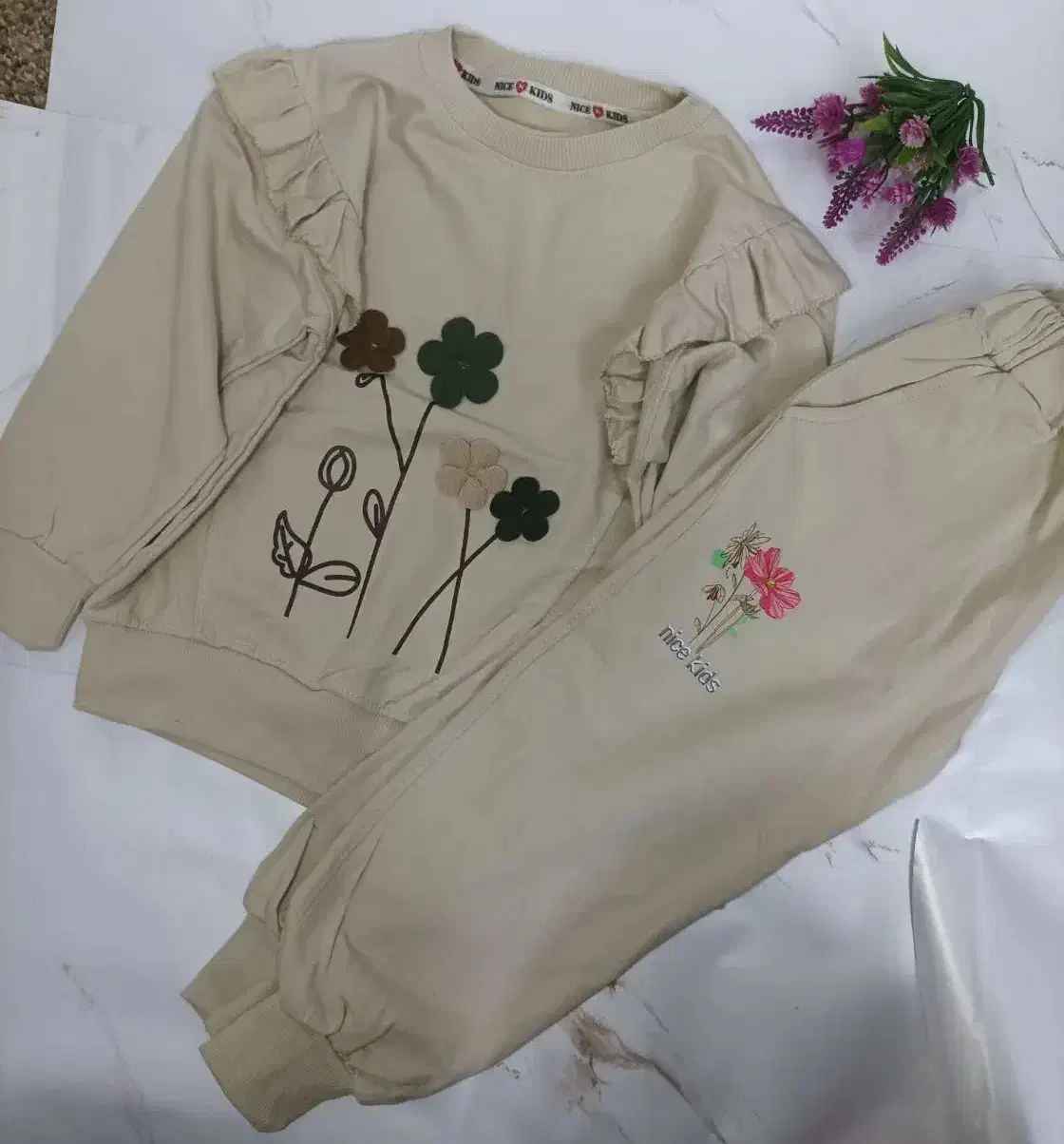 بلوز شلوار بچگانه|کفش و لباس بچه|قم, شهرک مهدیه (مدرس)|دیوار