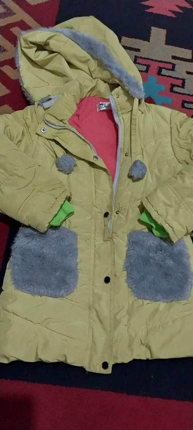 کابشن دخترانه داخل خز درحدنو|کفش و لباس بچه|ساوه, |دیوار