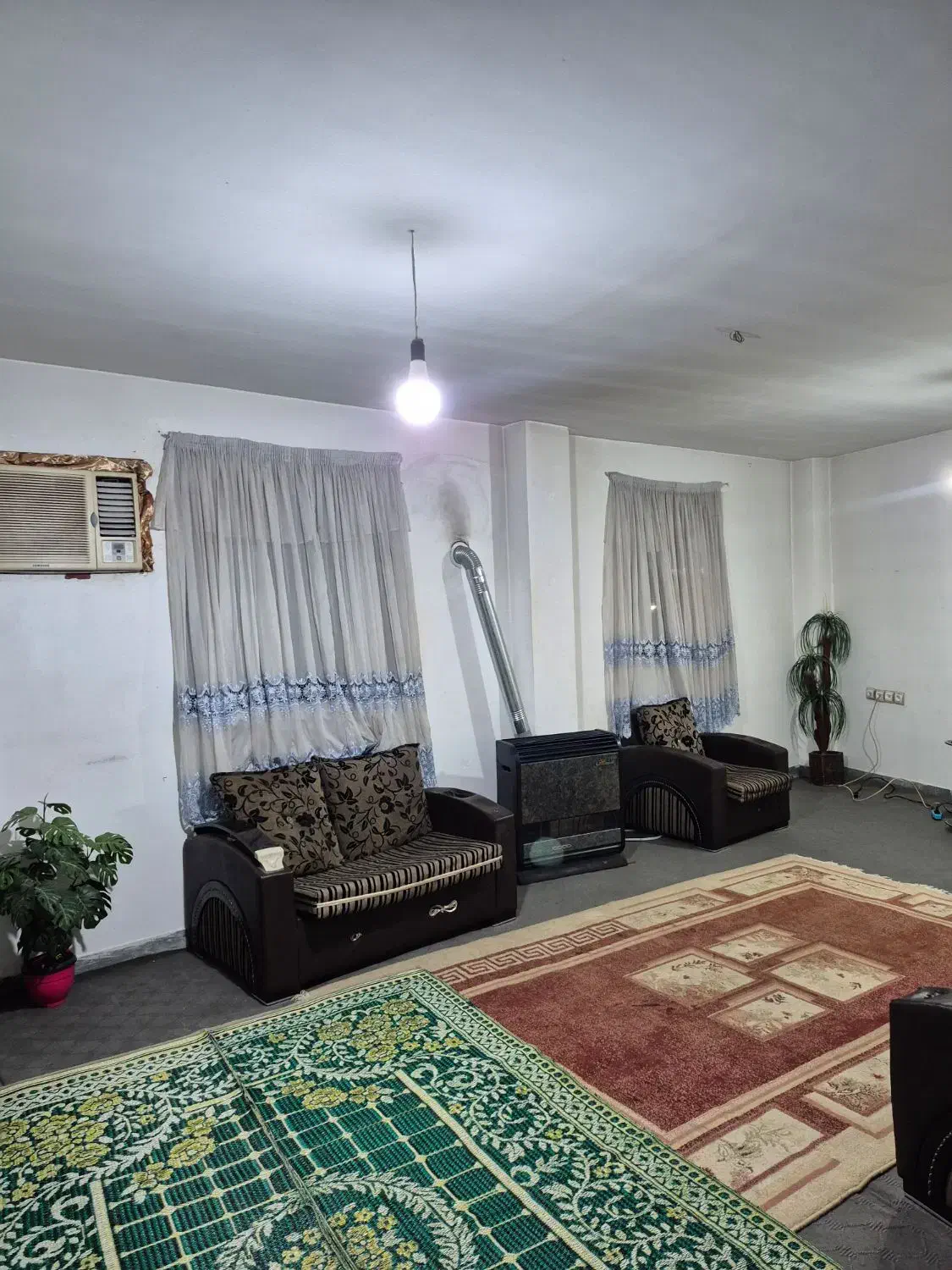 اجاره کوتاه مدت|اجارهٔ کوتاه‌مدت آپارتمان و سوئیت|رشت, کوی طالقانی|دیوار