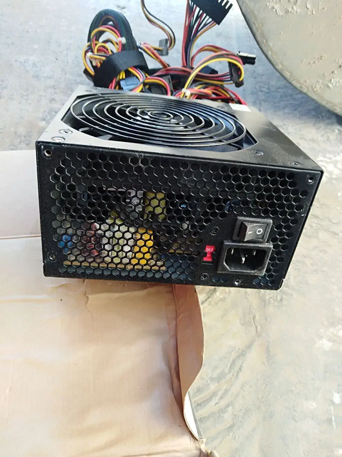 قطعه کیس کامپیوتر|قطعات و لوازم جانبی رایانه|مشهد, عبادی|دیوار