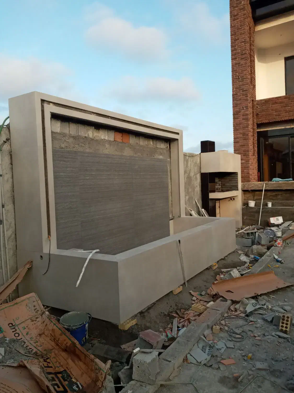 نصاب کاشی و سرامیک|خدمات پیشه و مهارت|بابلسر, |دیوار