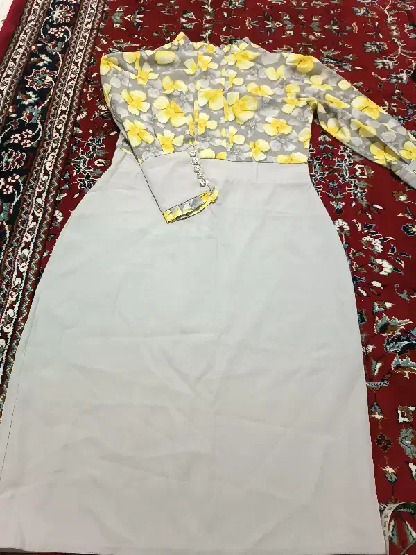 سارافون دخترانه بلند|لباس|قم, وادی السلام|دیوار