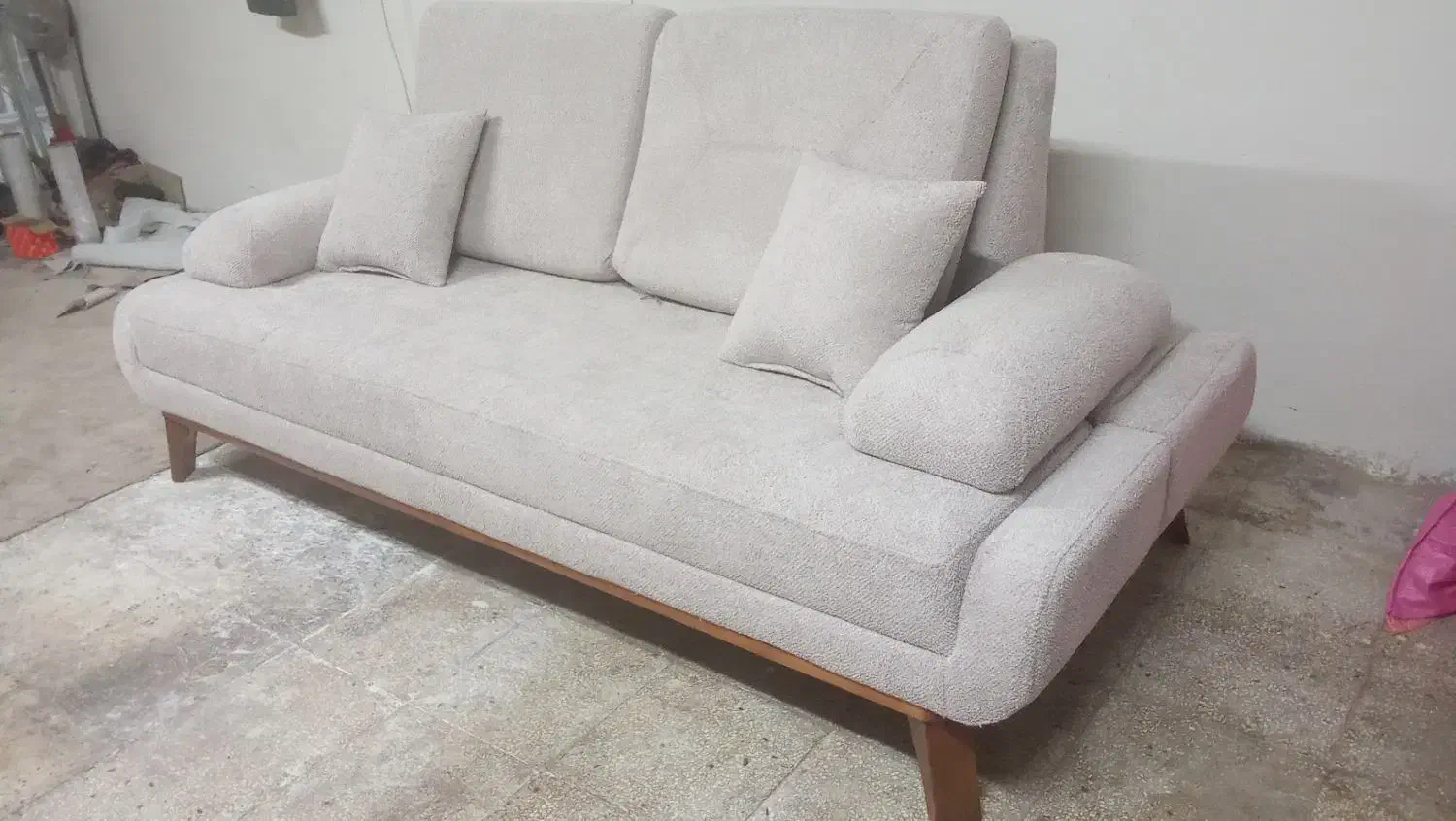 تولید وتعمیرات مبل|خدمات پیشه و مهارت|بومهن, |دیوار