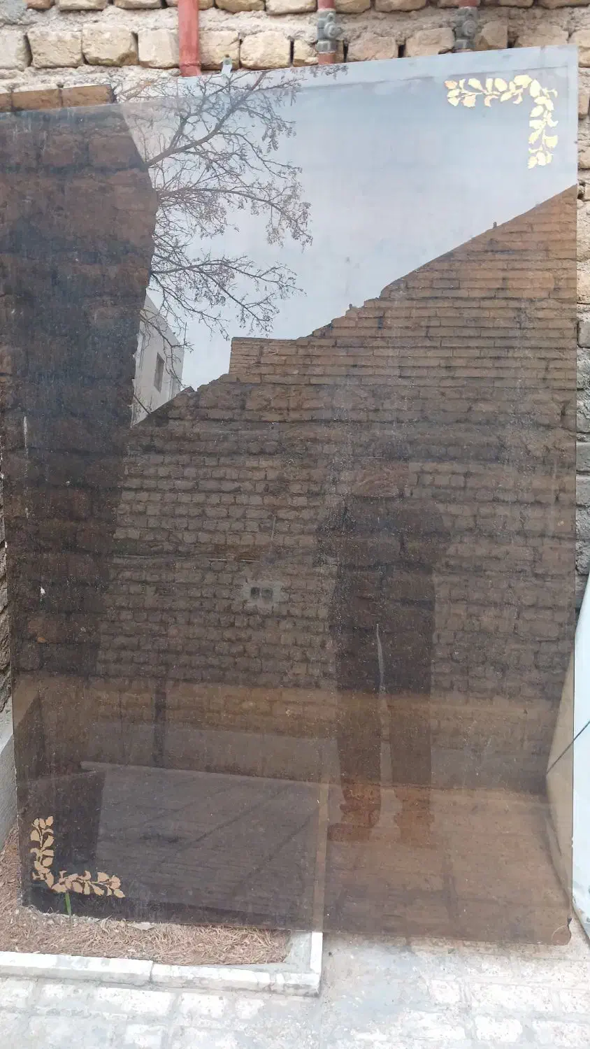 شیشه قهوه ای|آینه|مشهد, خواجه ربیع|دیوار