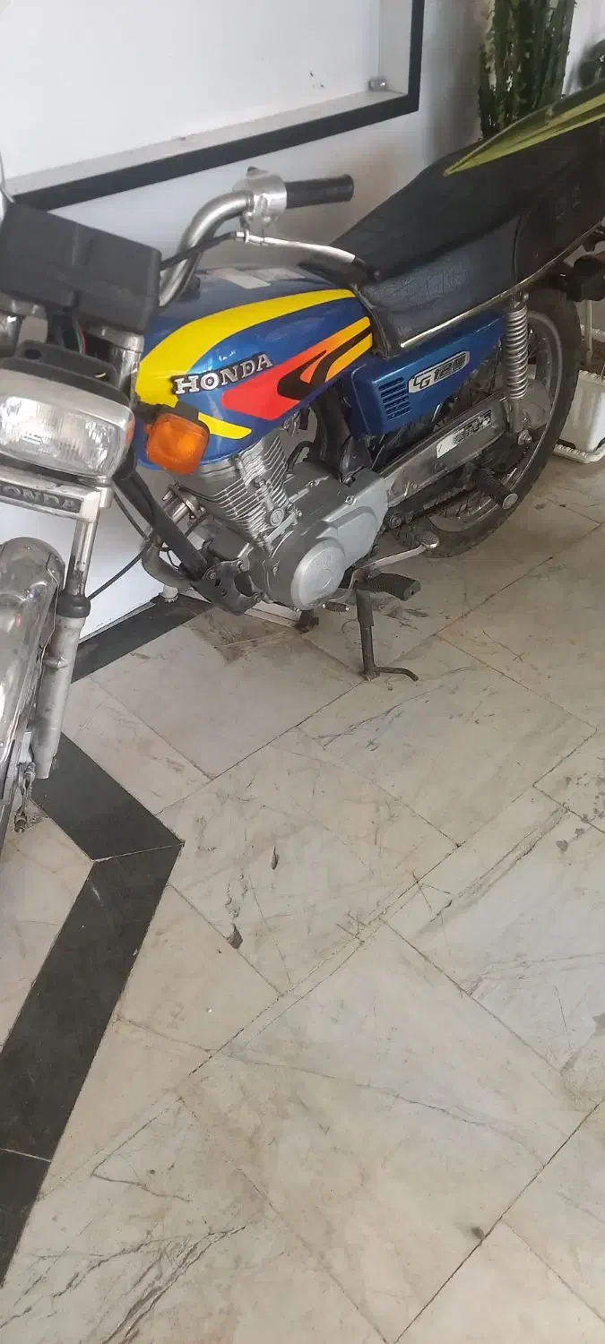 هوندا ۱۲۵|موتورسیکلت|اردبیل, |دیوار