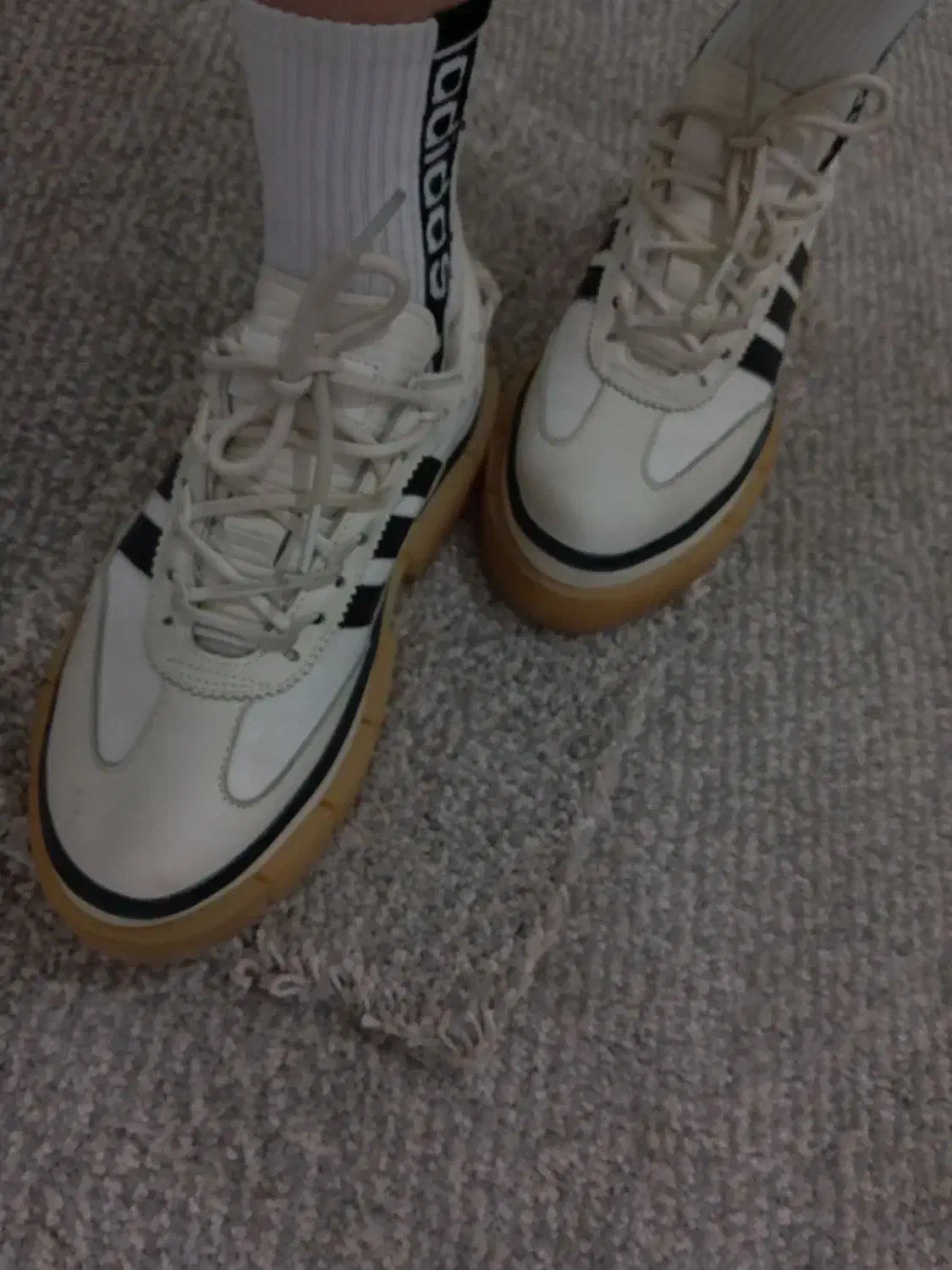 کفشآدیداس.سایز۳۷|کیف، کفش، کمربند|یاسوج, |دیوار