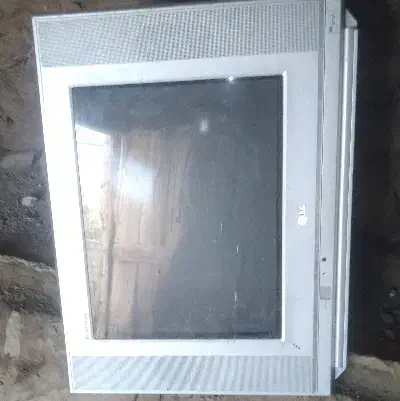 دو عدد تلوزیون|تلویزیون و پروژکتور|اهر, |دیوار