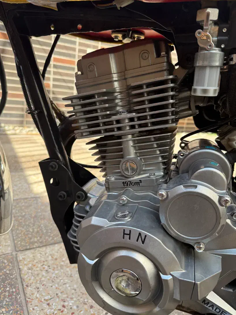 پیشرو 200 سوپر پلاس|موتورسیکلت|شاهینشهر, مخابرات (شهید بهشتی)|دیوار