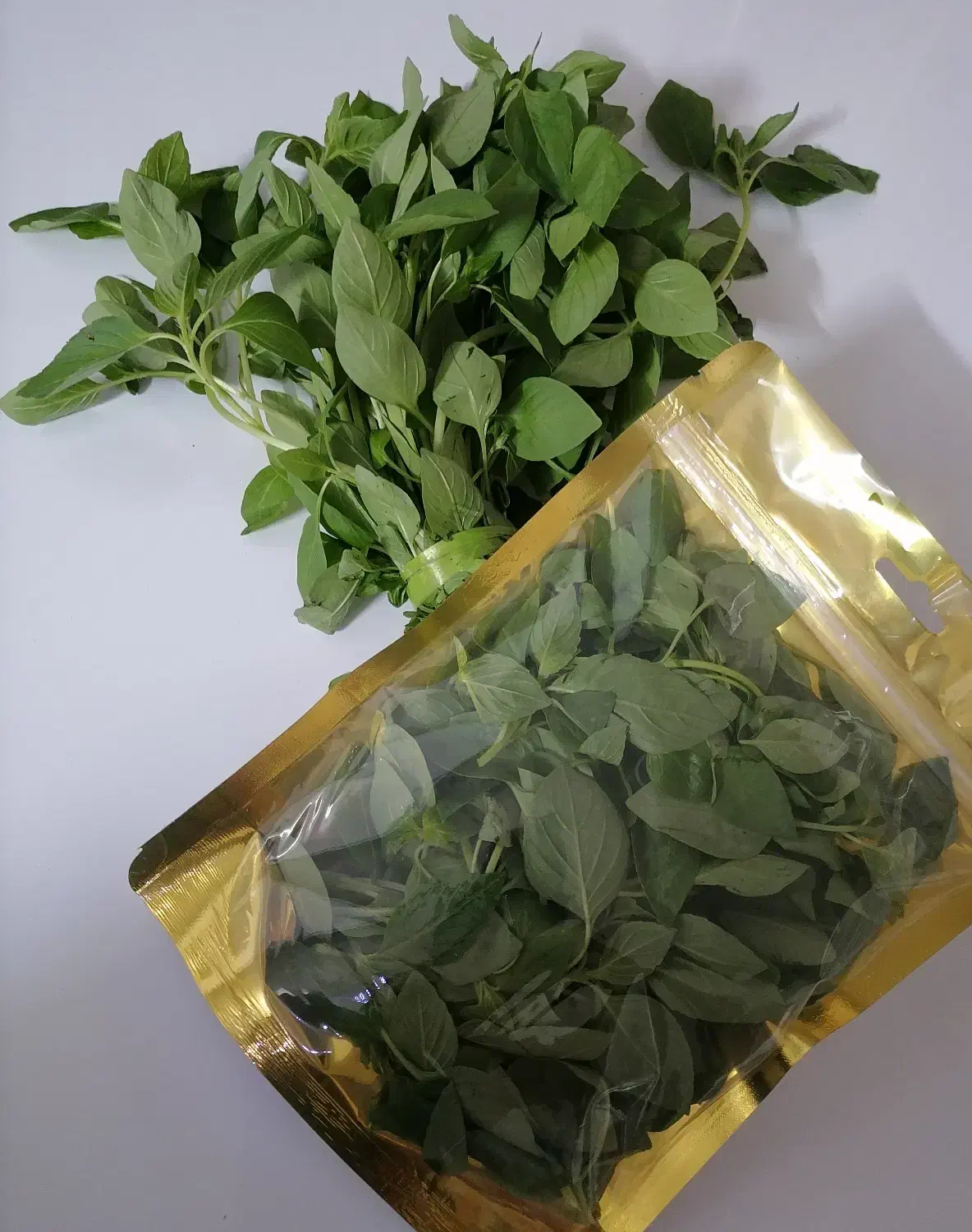 ریحون|خوردنی و آشامیدنی|مشهد, حرم مطهر رضوی|دیوار