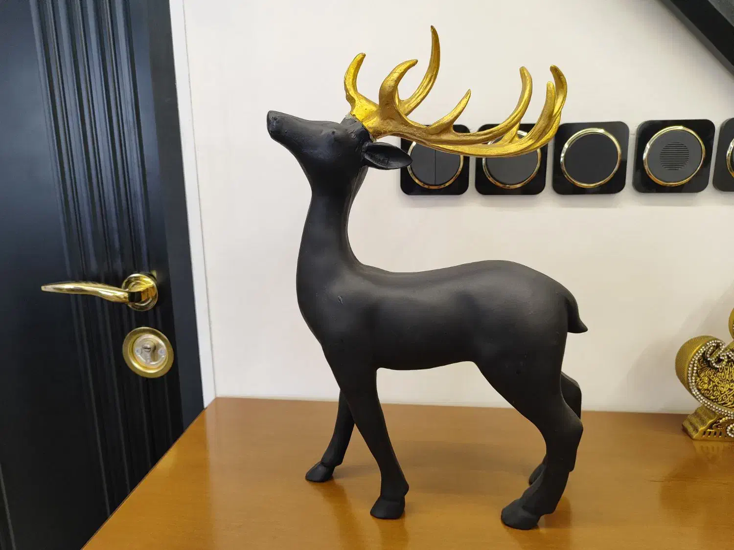 مجسمه|مجسمه، تندیس، ماکت|تهران, جوادیه تهرانپارس|دیوار