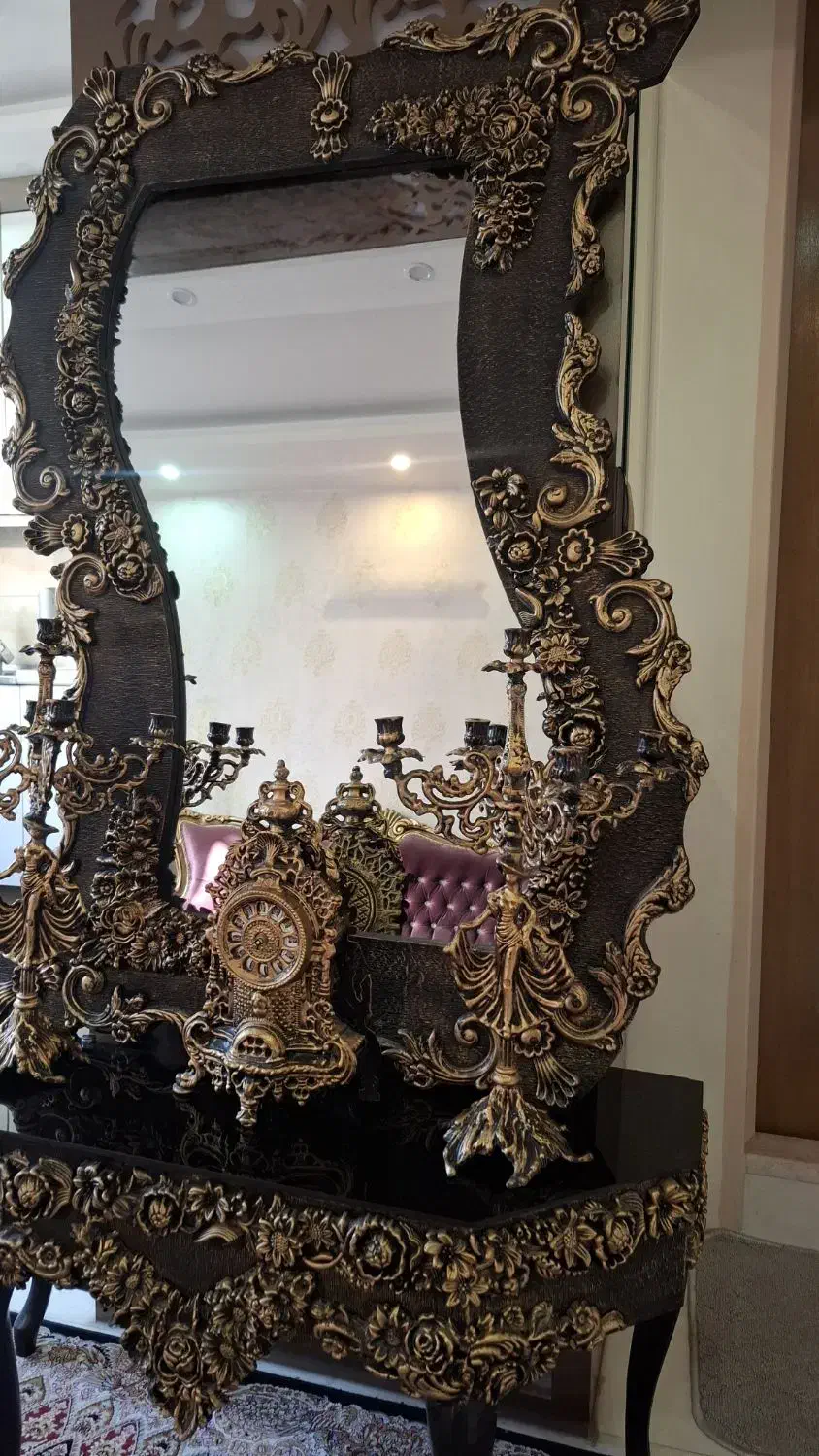 اینه شمعدان همراه ساعت|آینه|اصفهان, شهرک میلاد|دیوار