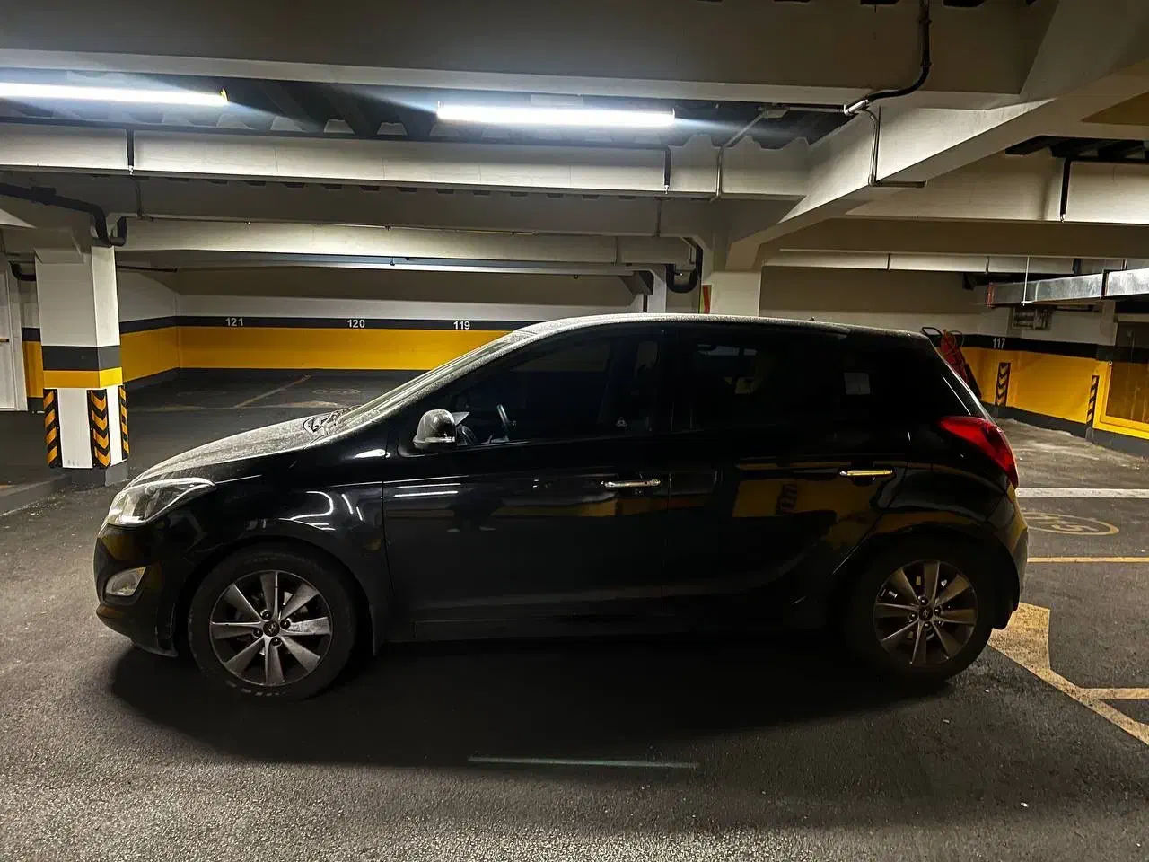 ماشین i20|خودرو سواری و وانت|تهران, امیریه|دیوار