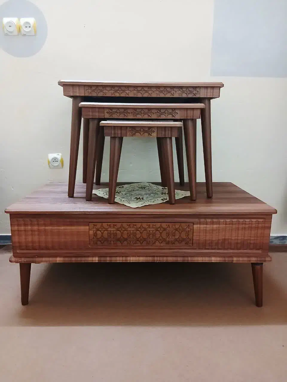 میز عسلی|مبلمان خانگی و میز عسلی|دامغان, |دیوار