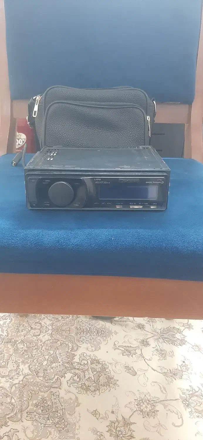 ضبط۵۰ ۷۱|صوتی و تصویری|تهران, امام زاده حسن|دیوار