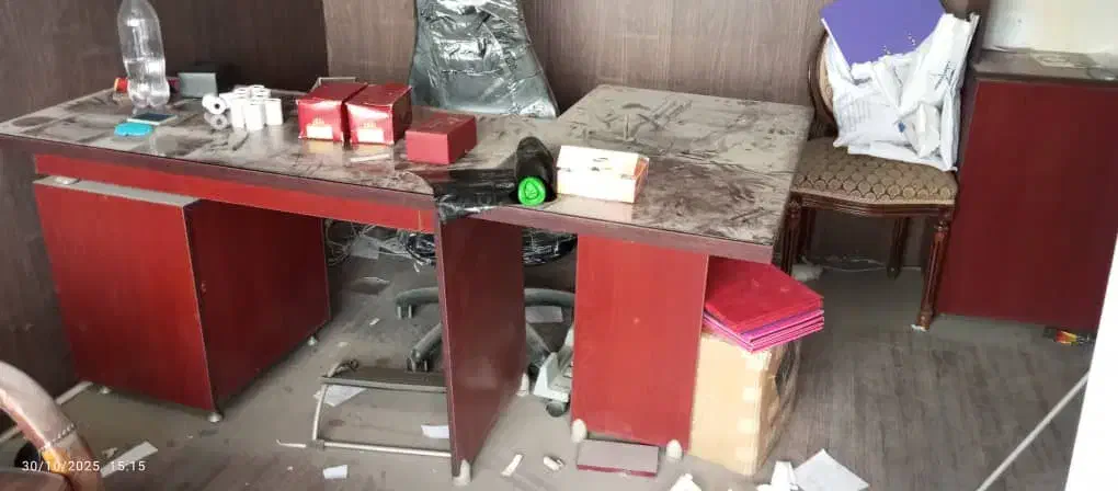 فروش میز و صندلی اداری|مبلمان اداری|کرج, برغان|دیوار