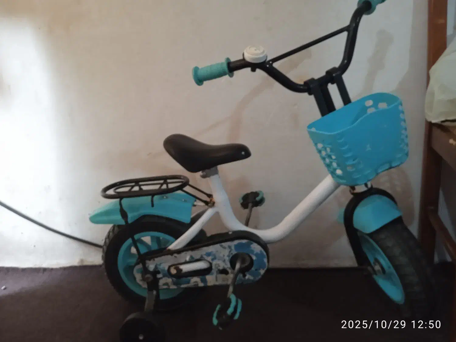 دوچرخه|دوچرخه، اسکیت، اسکوتر|رشت, سیا اسطلخ|دیوار