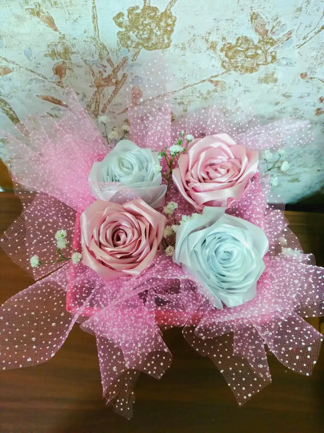 گل روبانی|گل مصنوعی|آستانه اشرفیه, |دیوار