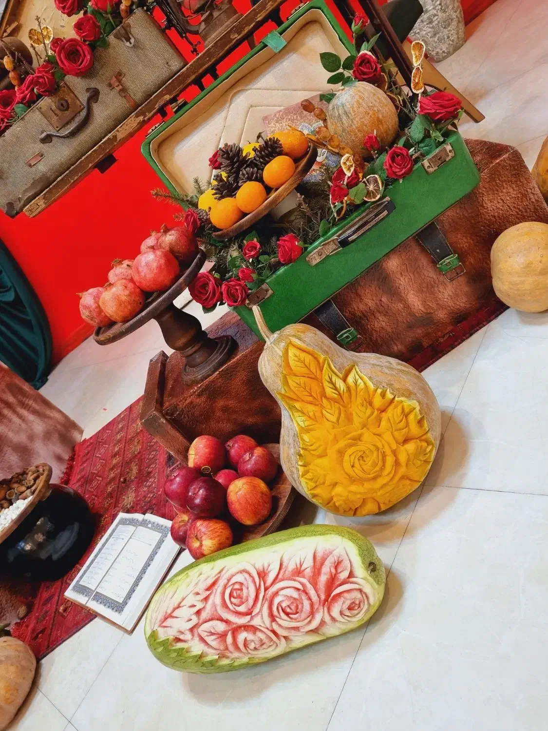 حکاکی هندوانه و کدو و میوه آرایی برای شب یلدا|خدمات پذیرایی، مراسم|لاهیجان, لیالستان|دیوار