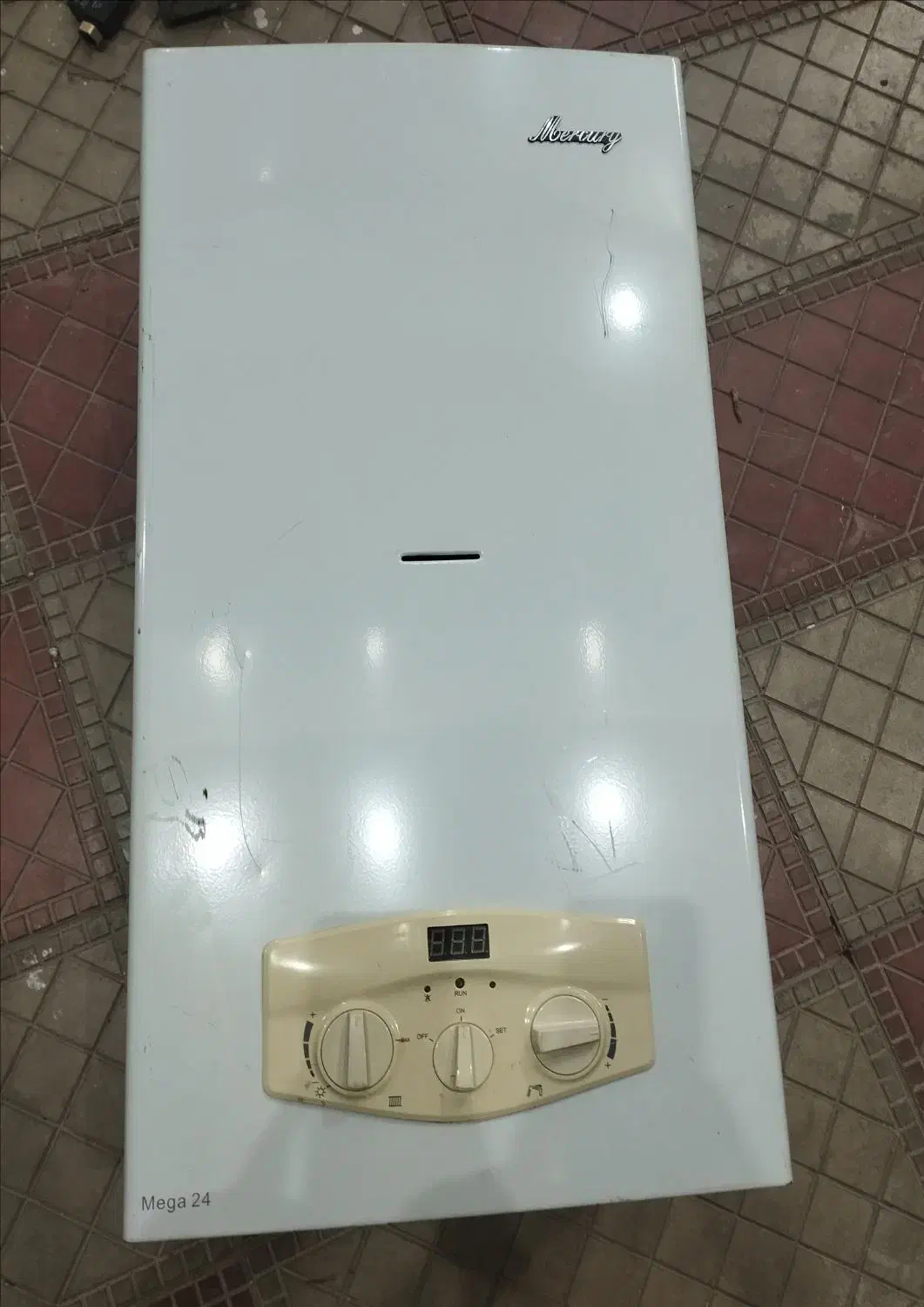 پکیج و آیگرمکن دست دوم|آبگرمکن، پکیج، شوفاژ|هشتگرد, شهرک ولیعصر (مصلی)|دیوار