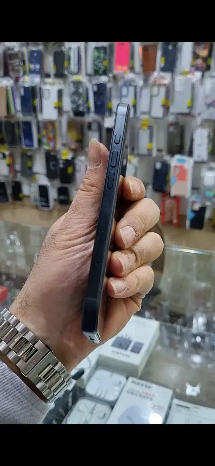 آیفون ۱۶ نرمال باتری ۱۰۰|موبایل|قزوین, |دیوار