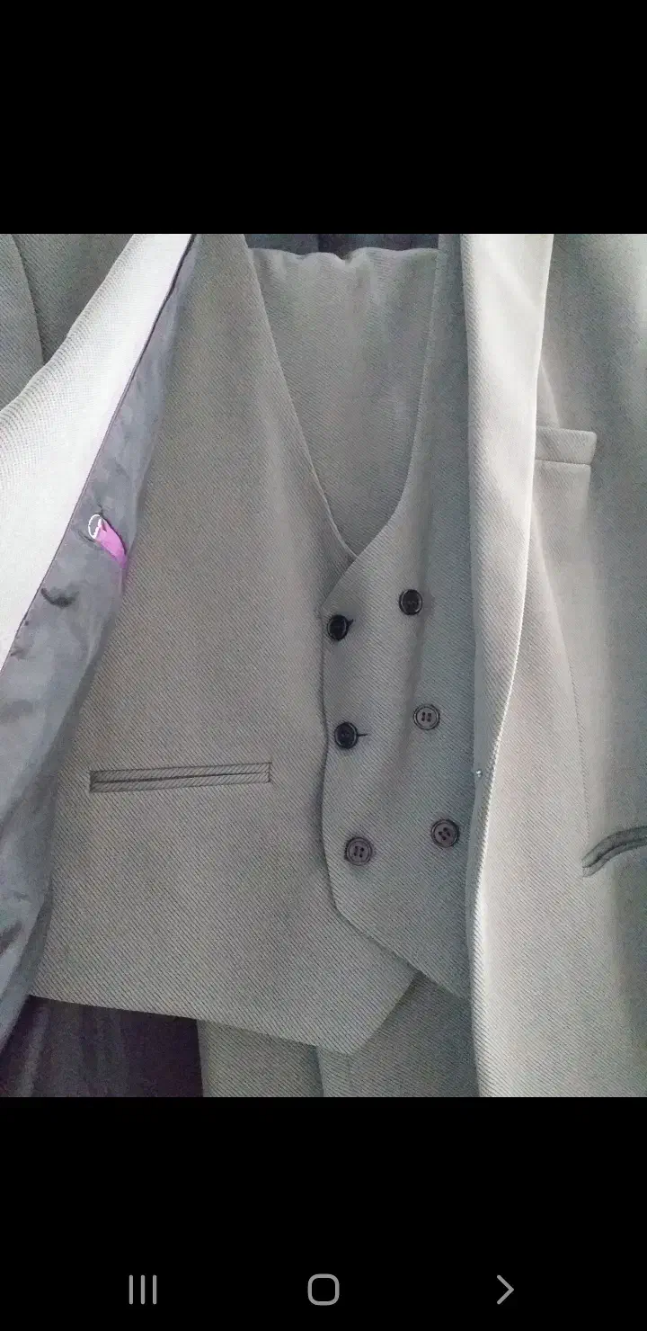 ۲ عدد کت شلوار ۳ تیکه نو|لباس|اصفهان, بهارستان|دیوار