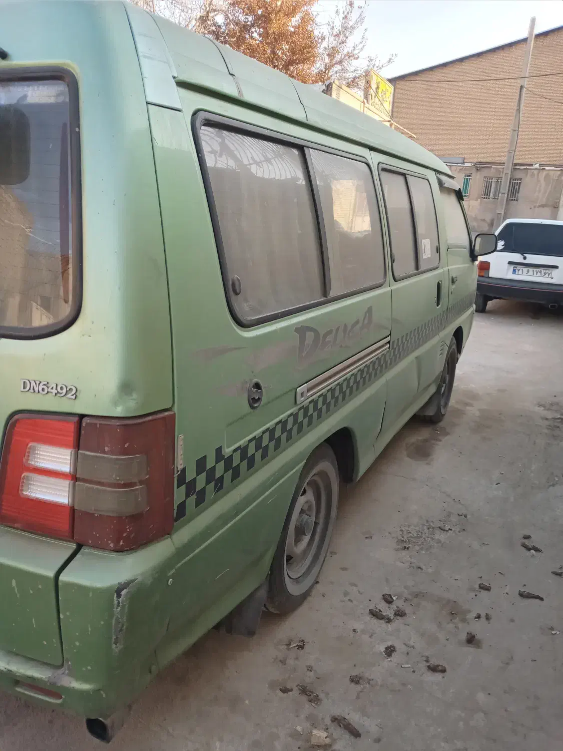 دلیکا موتور ۲۴۰۰|خودرو سواری و وانت|اصفهان, آفاران|دیوار