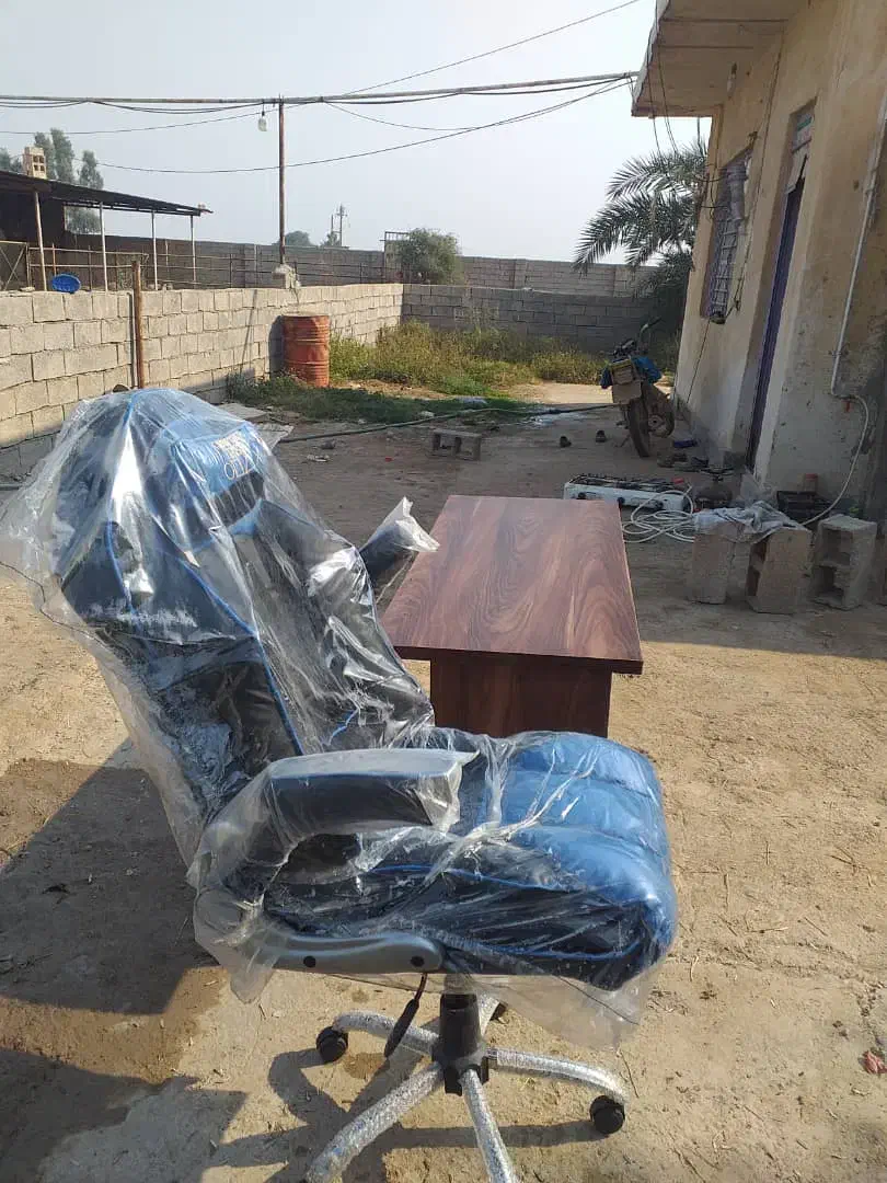 میز و صندلی نو و شیک|دفتر کار|کرخه, |دیوار