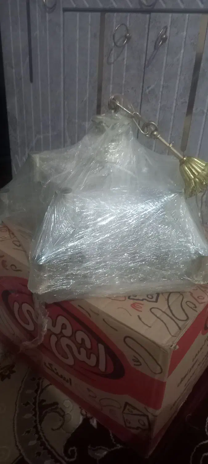 لوستر برنجی|لوستر و چراغ آویز|قزوین, |دیوار