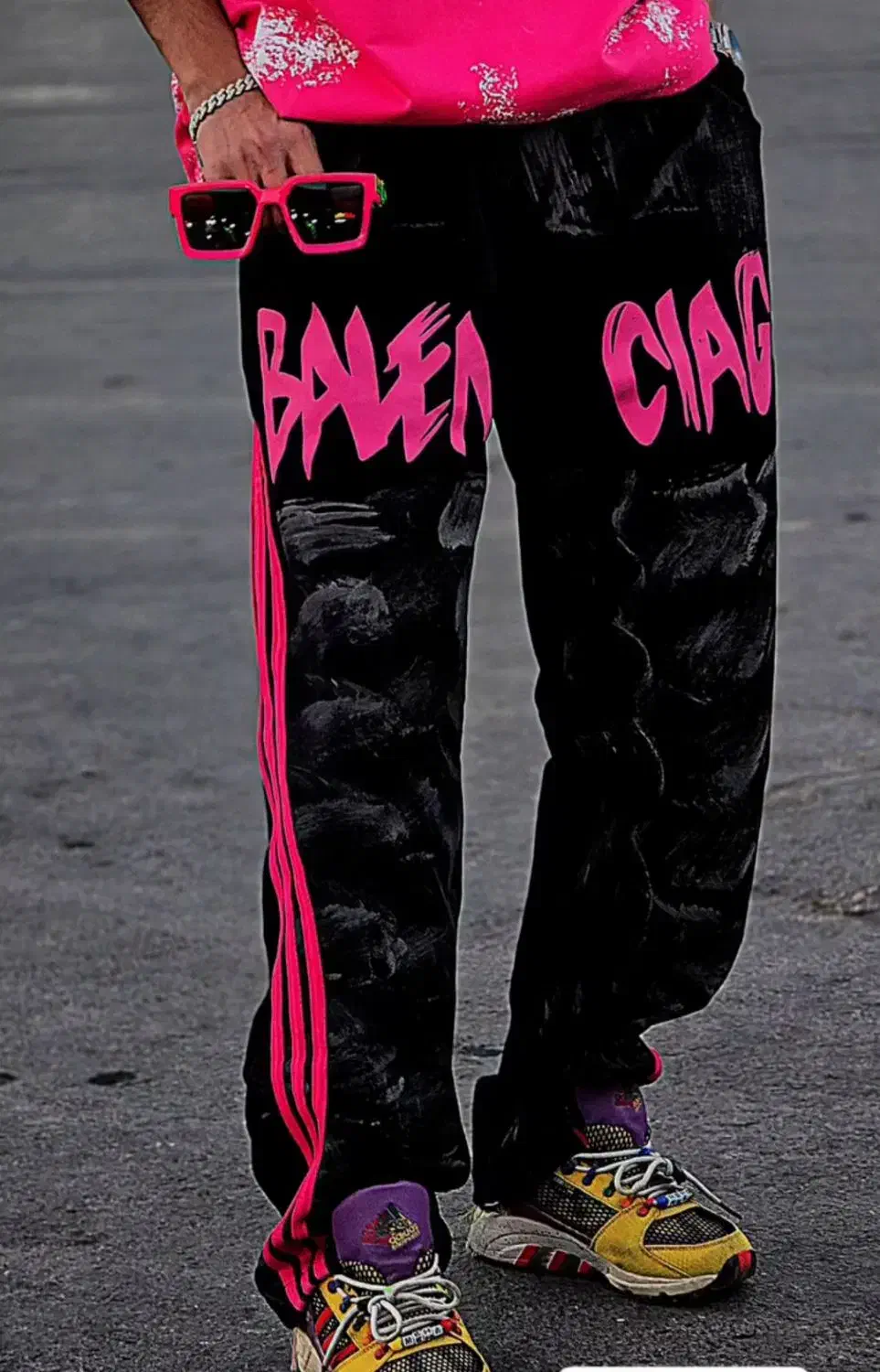 بگ بالن|لباس|بروجرد, |دیوار