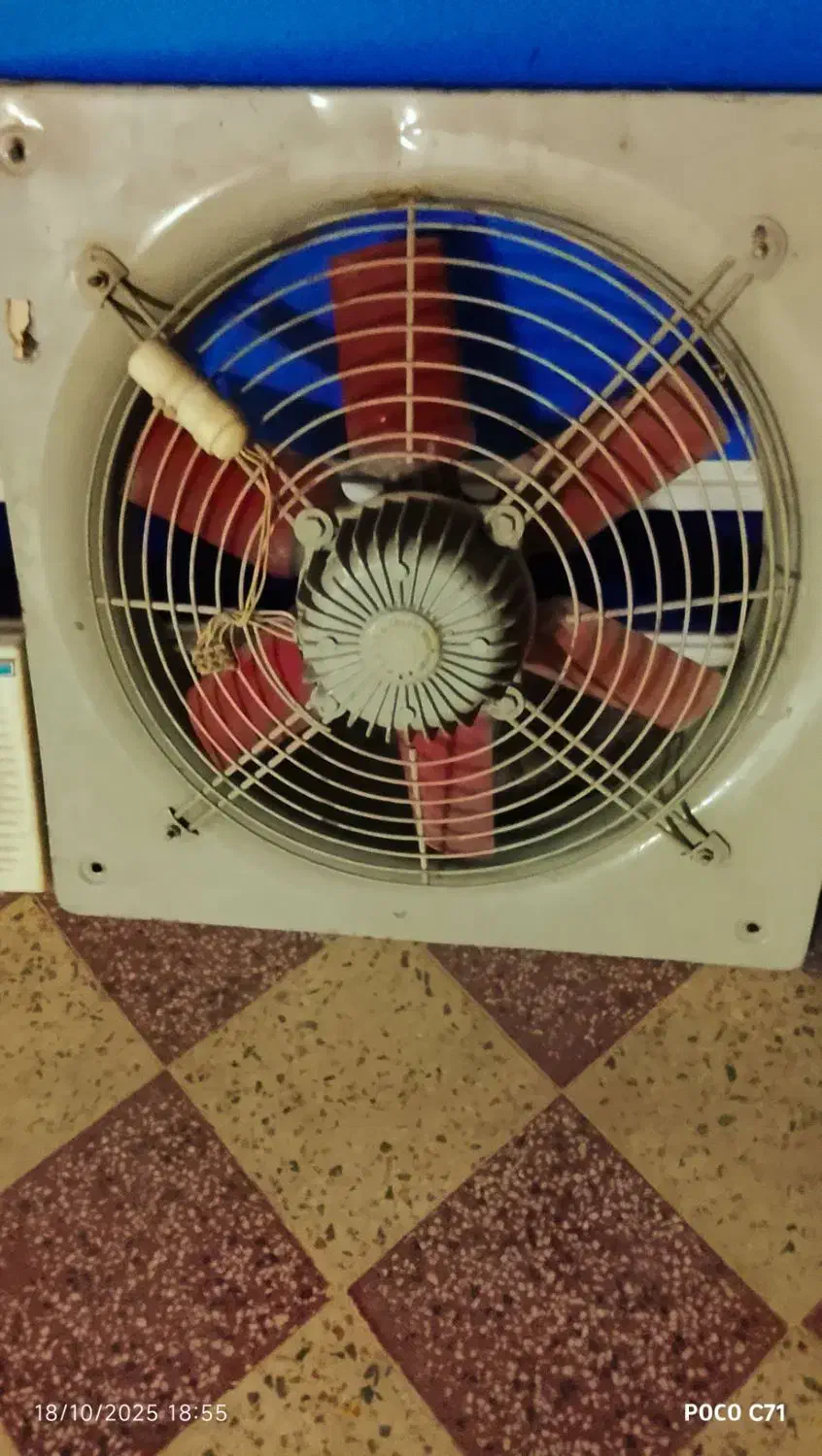 فن فلزی|پنکه و تصفیه‌کنندهٔ هوا|کازرون, |دیوار