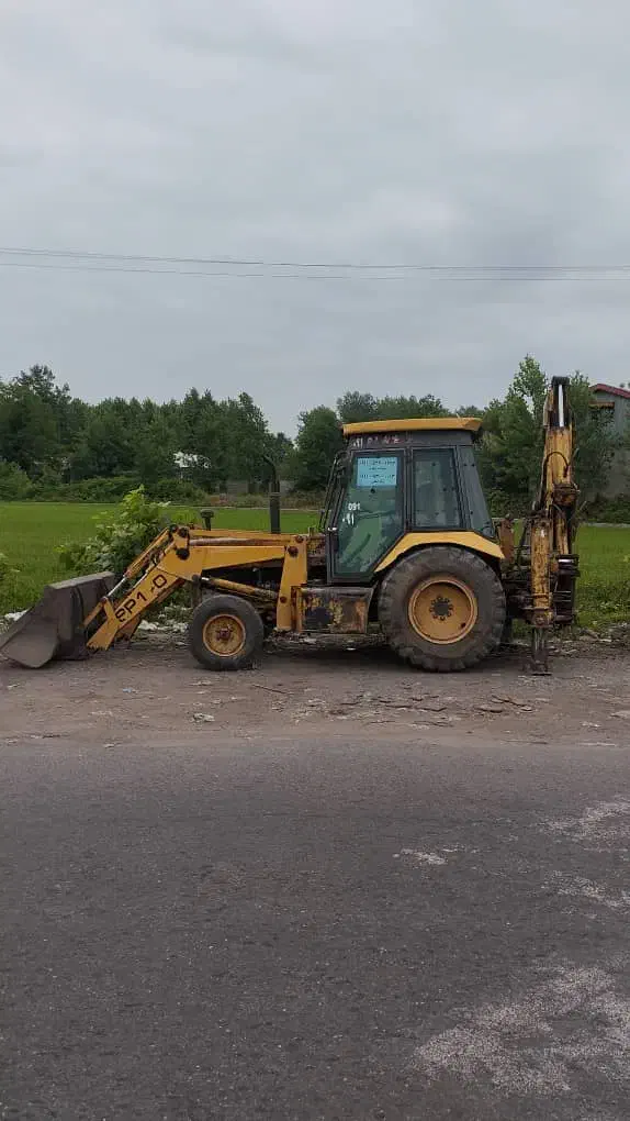 بیل بکهو|خودرو سنگین|سنگر, |دیوار