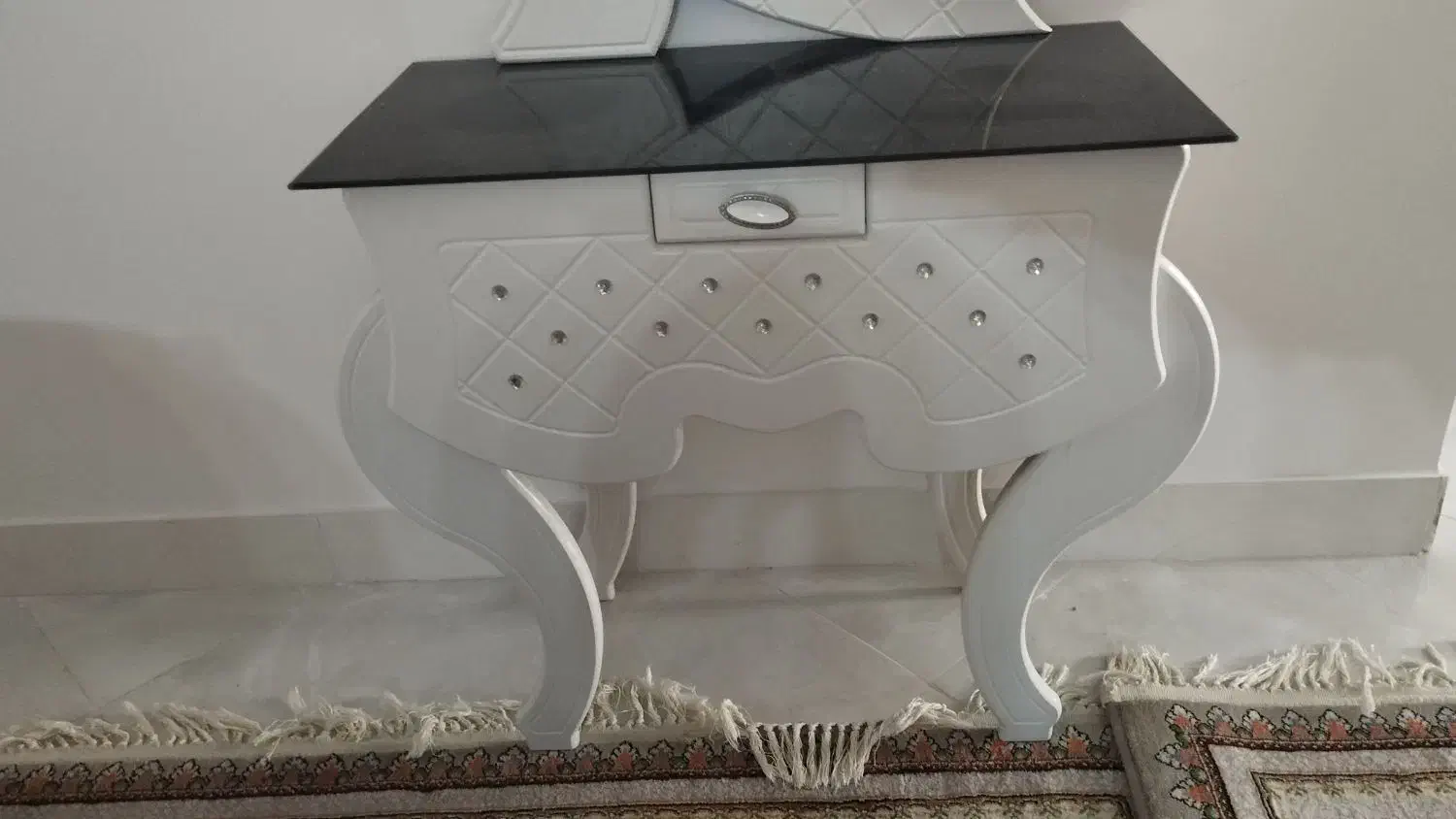 آینه کنسول|بوفه، ویترین، کنسول|فردیس, نگارستان|دیوار