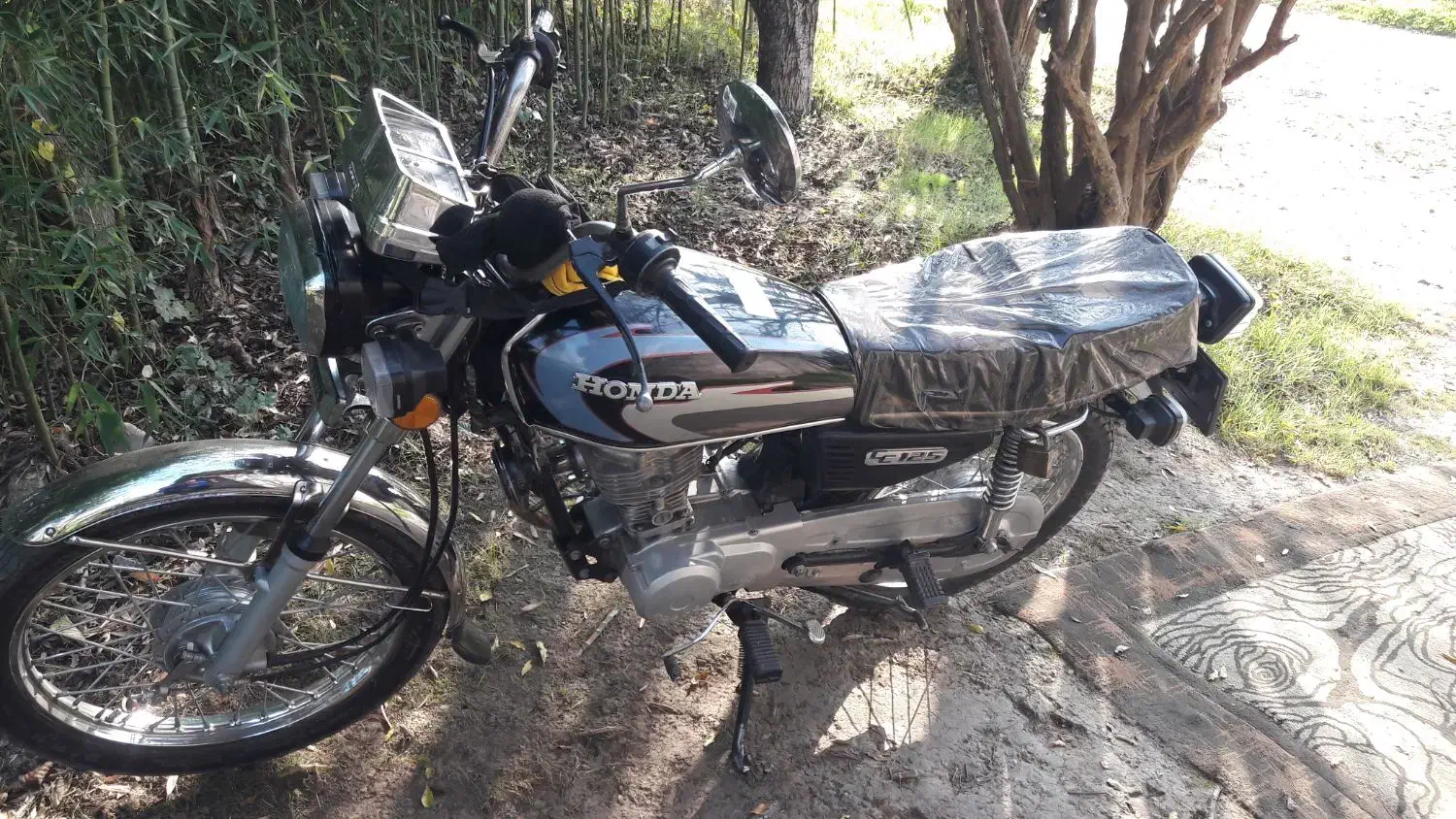 موتور مدل ۸۹ با بیمه|موتورسیکلت|رشت, حومه رشت|دیوار