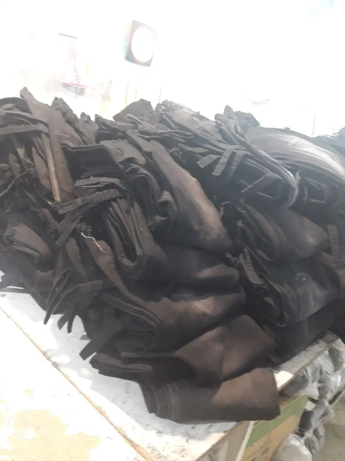 نیروی خانم جهت بسته بندی شلوار جین|استخدام صنعتی، فنی، مهندسی|بروجرد, |دیوار