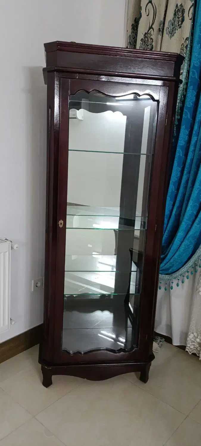 بوفه چهار طبقه سالم|بوفه، ویترین، کنسول|قم, بلوار امین و ساحلی|دیوار