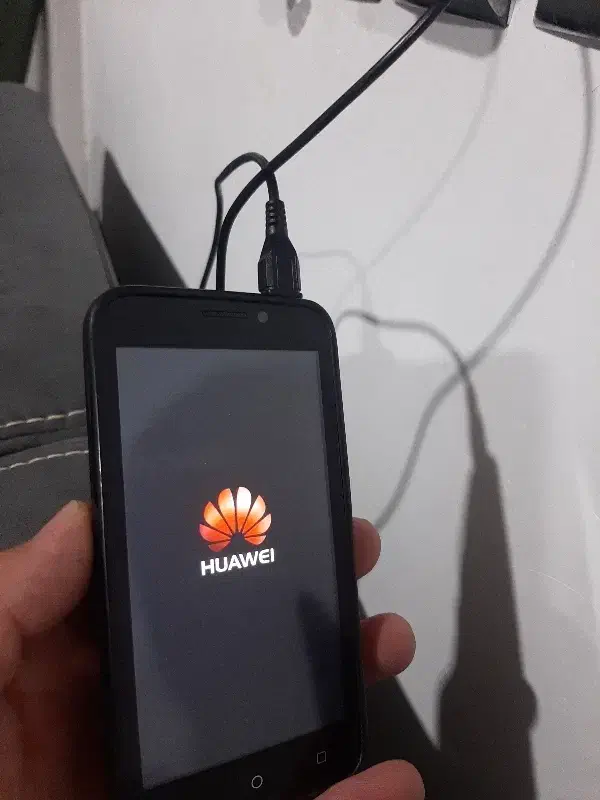 گوشی هاوایی Y560|موبایل|تربت‌حیدریه, شهرک ولیعصر|دیوار