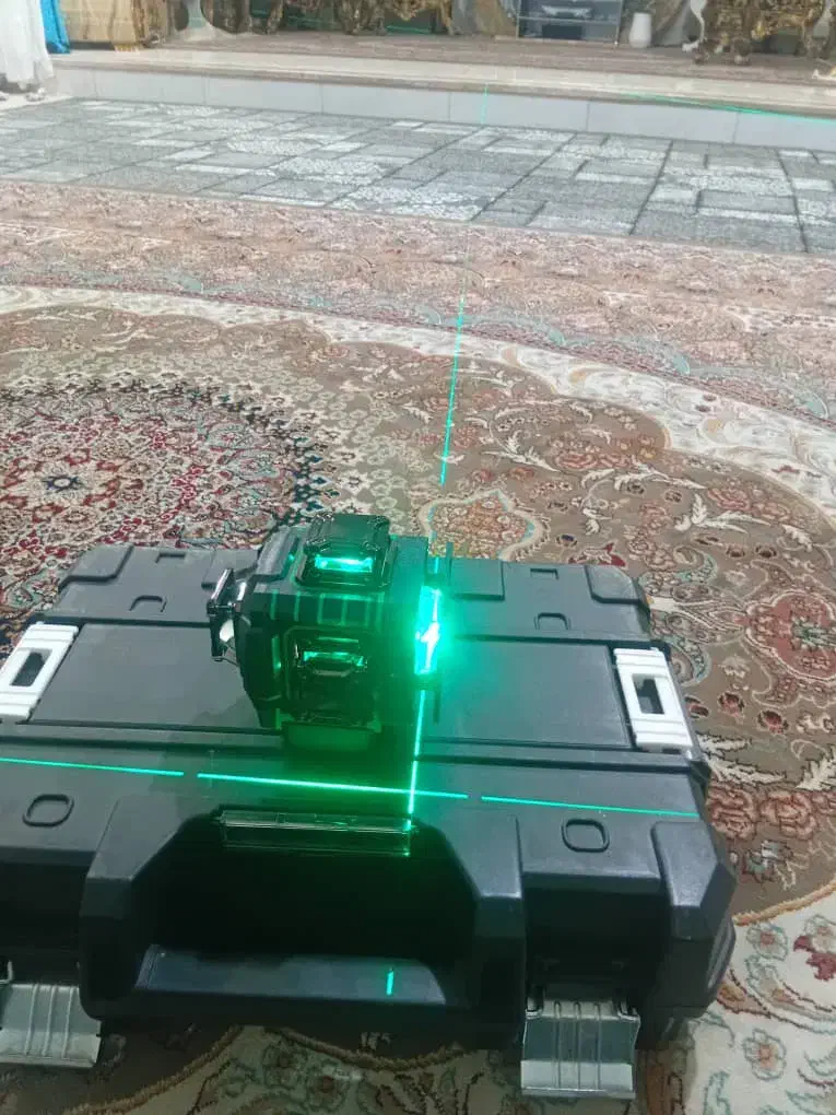 تراز لیزری تام مکتپ مدل 3 خط Maxlight|مصالح و تجهیزات ساختمان|شهرکرد, |دیوار