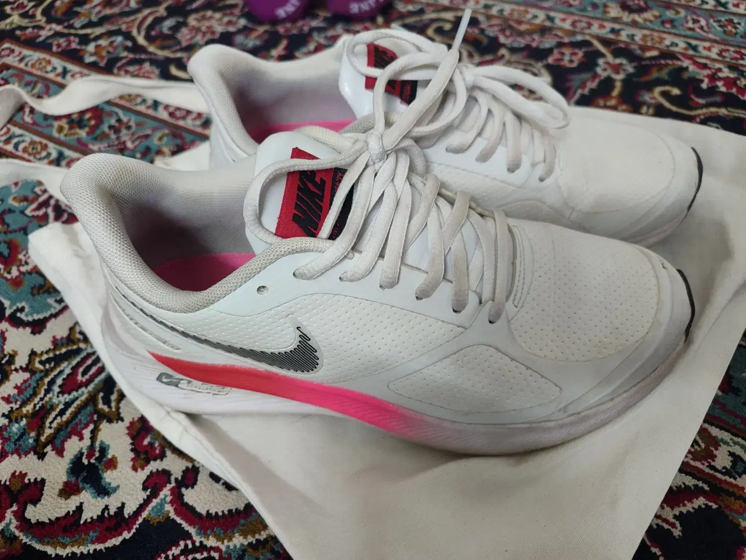 کفش نایکی اصل سایز 39|کیف، کفش، کمربند|اصفهان, جاوان|دیوار