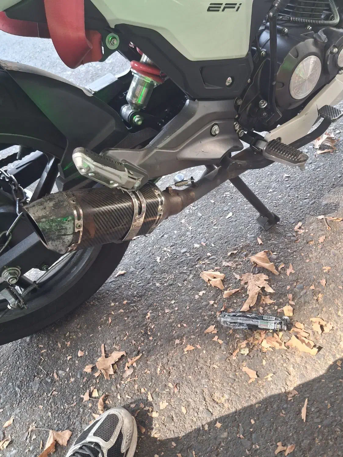 اگزوز قهرمانی موتور سیکلت|قطعات یدکی و لوازم جانبی|تهران, دربند|دیوار