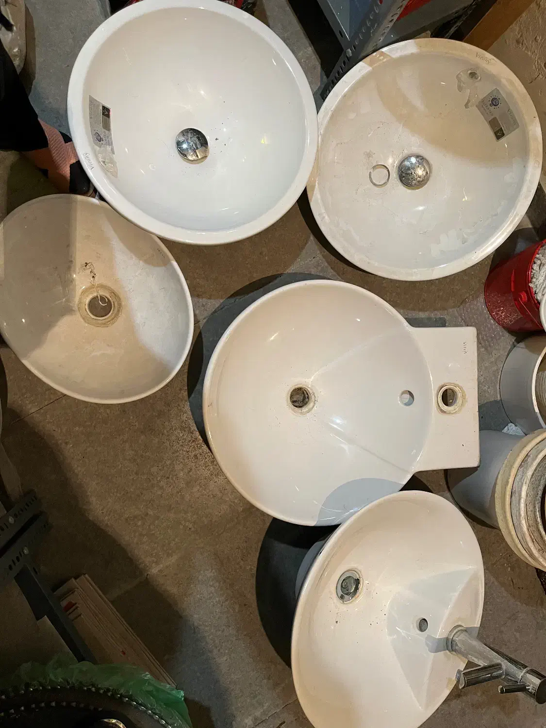 پنج عدد دستشویی|لوازم سرویس بهداشتی|تهران, شهرآرا|دیوار