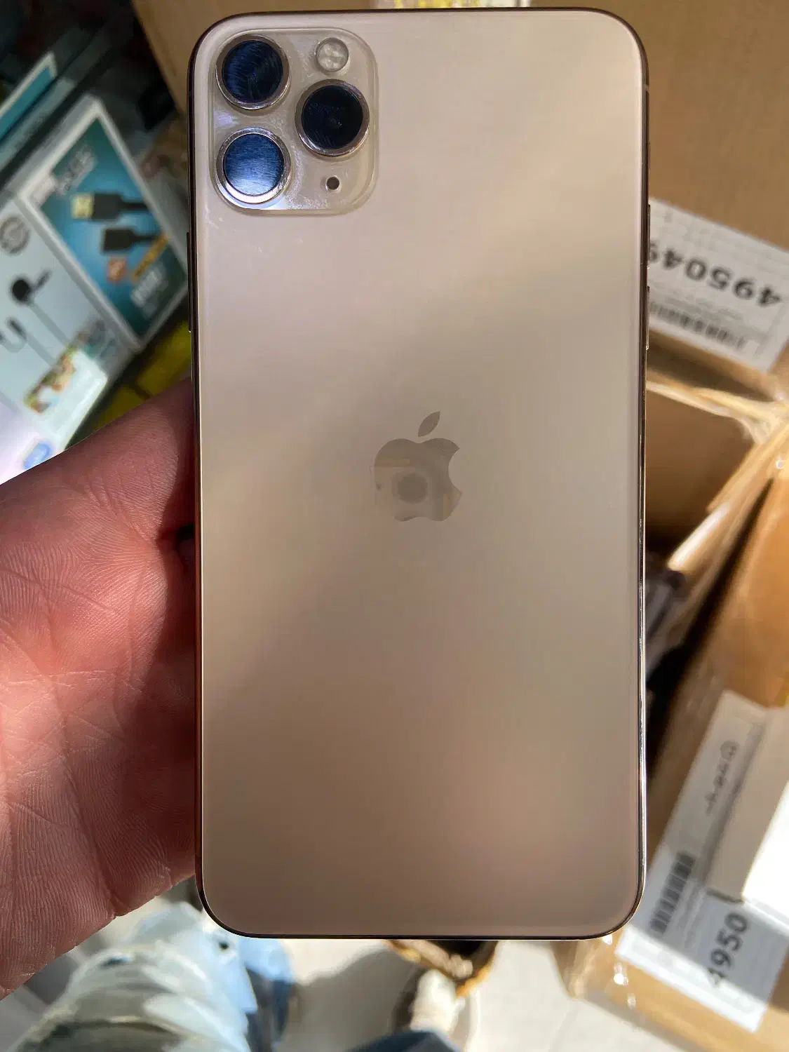 آیفون ۱۱ پرومکس ۶۴ گیگ|موبایل|گلپایگان, |دیوار