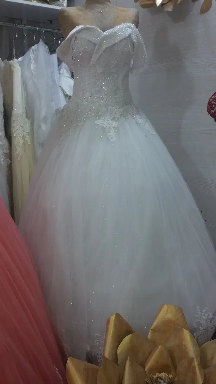 ۲۵ عددلباس عروس|لباس|نسیم‌شهر, |دیوار